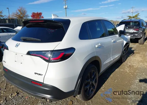 2024 Honda Hr-V Awd Sport/Awd Sport W/O Bsi from USA, damaged, VIN 3CZRZ2H51RM709355